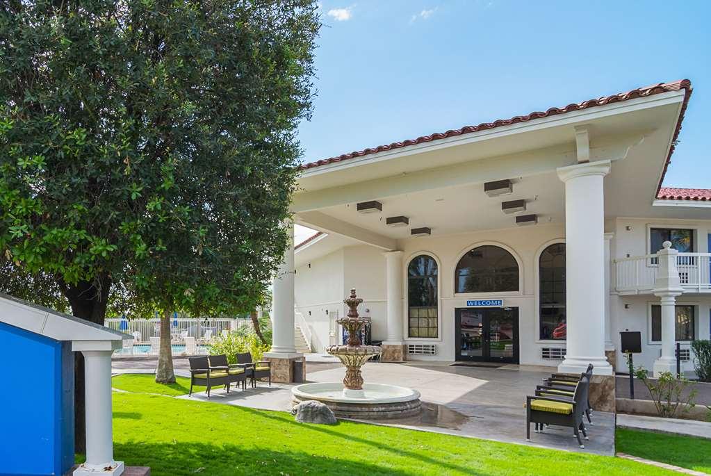 Prado del Sol Motel 6 Chandler מראה חיצוני תמונה