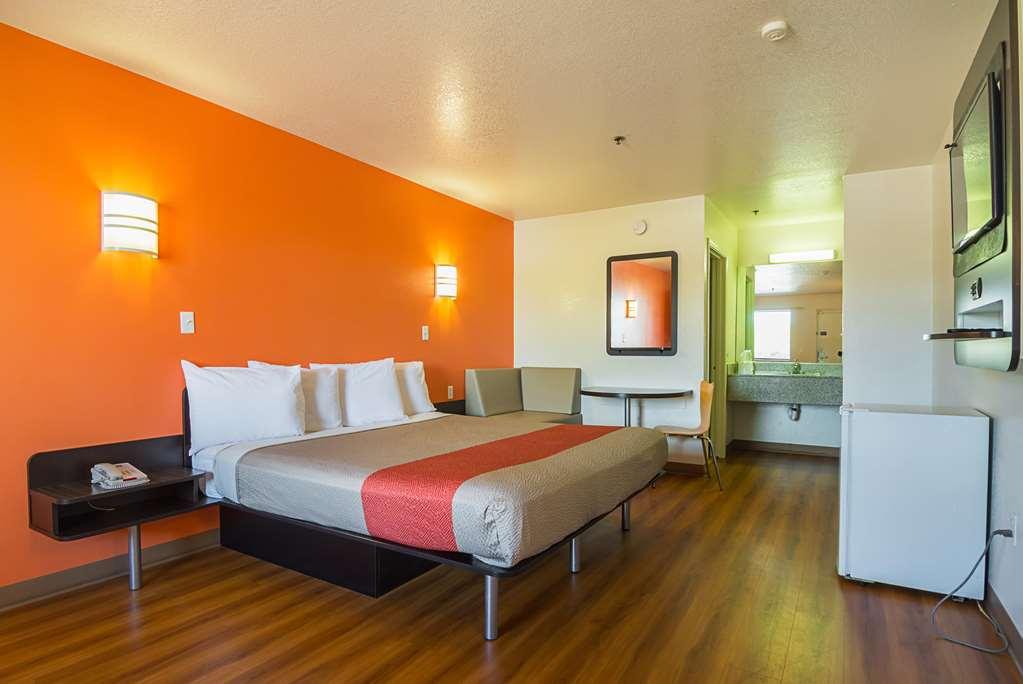 Prado del Sol Motel 6 Chandler חדר תמונה