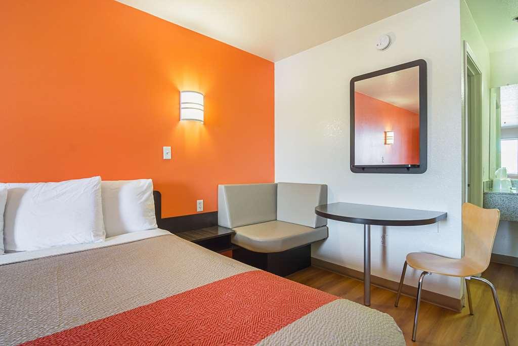 Prado del Sol Motel 6 Chandler חדר תמונה